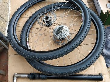 ruote e forcella cannondale