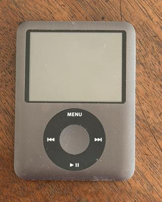 Apple iPod Nano A1236 3rd Generation 8gb Black.