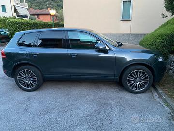 Volkswagen Tuareg 3.0 TDI V6 quattro Macchioni