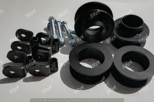 KIT RIALZO +4 CM – SUZUKI JIMNY (1998–2011)