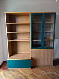 Parete Attrezzata + madia in legno+ tavolo