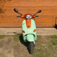 Vespa 125 ET4