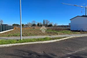 TER. RESIDENZIALE A CARPI