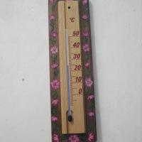 Termometro in legno da parete