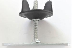 Porta e supporto ruota di scorta per carrelli