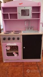 cucina di legno bimbi
