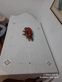 Tovaglia ricamata a mano x12 