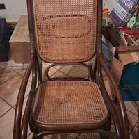 Sedia a dondolo vintage 