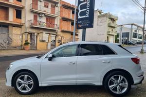 Audi Q3 35 TDI S tronic line edition TETTO APRIBIL