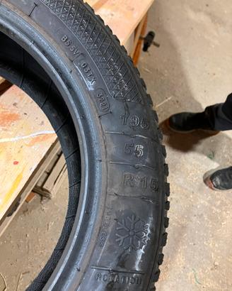 Pneumatici invernali 195/55/15