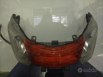 Faro posteriore Majestic 400