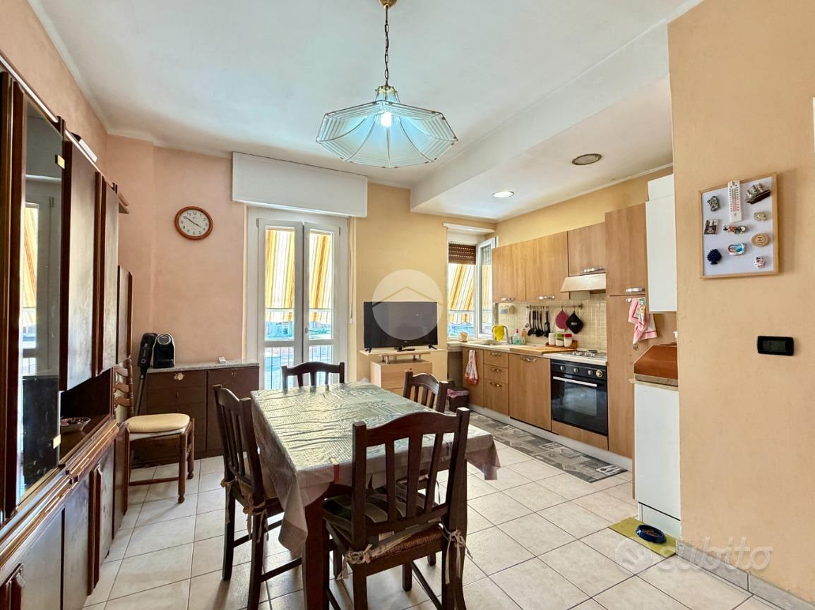 Apartment in Venaria Reale, Centro, Altessano - Altro