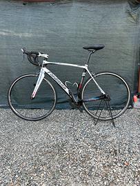 Bicicletta Roadman in carbonio