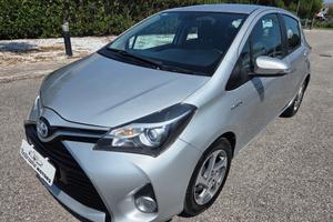 TOYOTA Yaris 1.5 Hybrid 5 porte Business