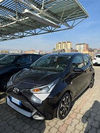 Toyota Aygo 5p 1.0 x-play 72cv