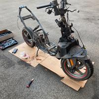 Smembro aprilia sr 50 2008