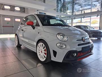 ABARTH 695 1.4 TURBO T-JET ESSEESSE 180 CV
