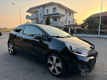 Kia Rio COOL 1.2 NEOPATENTATI