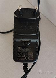 Caricabatterie Techno Line BC 700