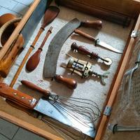 Set attrezzi da cucina d'epoca