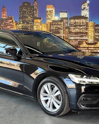 Volvo V60 D3 Geartronic Momentum Plus-2020