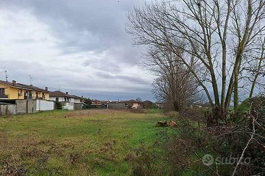 Immobile in asta di 8002 m² con 1 locale a Zerbolò