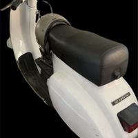 Piaggio Vespa 50 Special (V5B3) - 1976