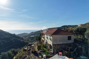 MULTILOCALE A CASTELLARO