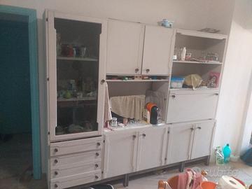 mobile antico restaurato 