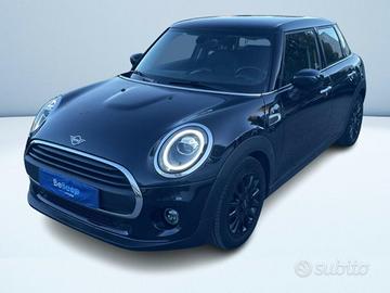 Mini One 1.5 TwinPower Turbo One Baker Street Step