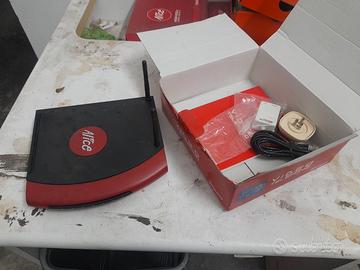 Router Alice Wi-Fi con scatola e accessori