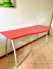 Scrivania classica o gaming - pari al nuovo