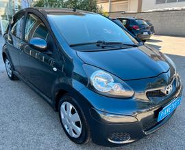 Toyota Aygo 5pt 1.0 70CV SOL ADATTA NEOPAT. CLIMA/
