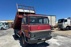 Iveco 145-17 ribaltabile