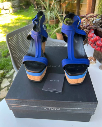 Vic Matiè Sandali dal design t-strap misura 38