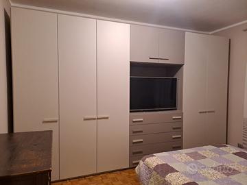 Armadio moderno camera da letto