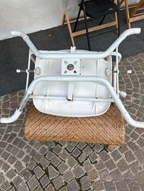 Sedia girevole vasca per anziani o disabili