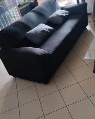 divano con letto a una piazza 