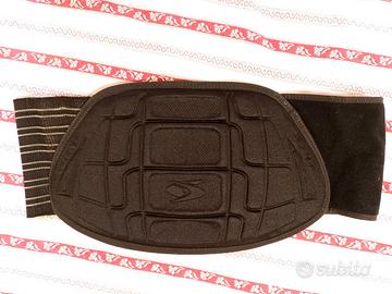 Fascia per schiena motociclista 