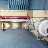 Imballatrice pressa New Holland 930