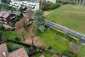 VILLA A SCHIERA D'ANGOLO A BORGO VIRGILIO