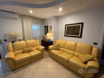 DIVANI IN PELLE CHATEAU D’AX