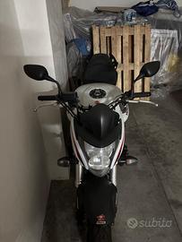 Honda hornet