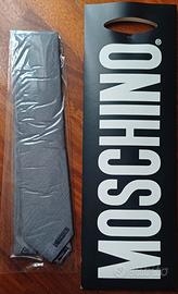 Cravatta Moschino nuova