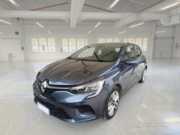 RENAULT CLIO 1.0 TCE 66KW BUSINESS 5 PORTE BERLINA