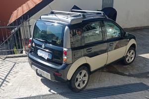 Panda 4X4 con gancio traino