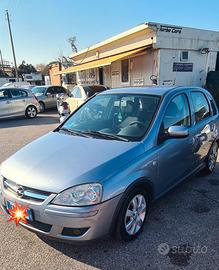 Opel Corsa 1.2 5 porte cosmo