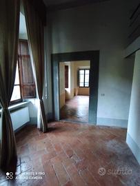 Bilocale in villa storica