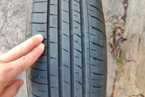 2 Gomme estive complete di cerchi 185/70/14