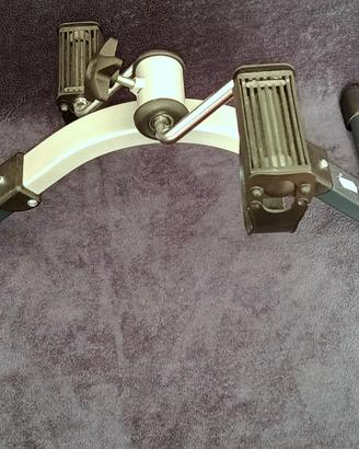 Pedaliera per riabilitazione arti inferiori